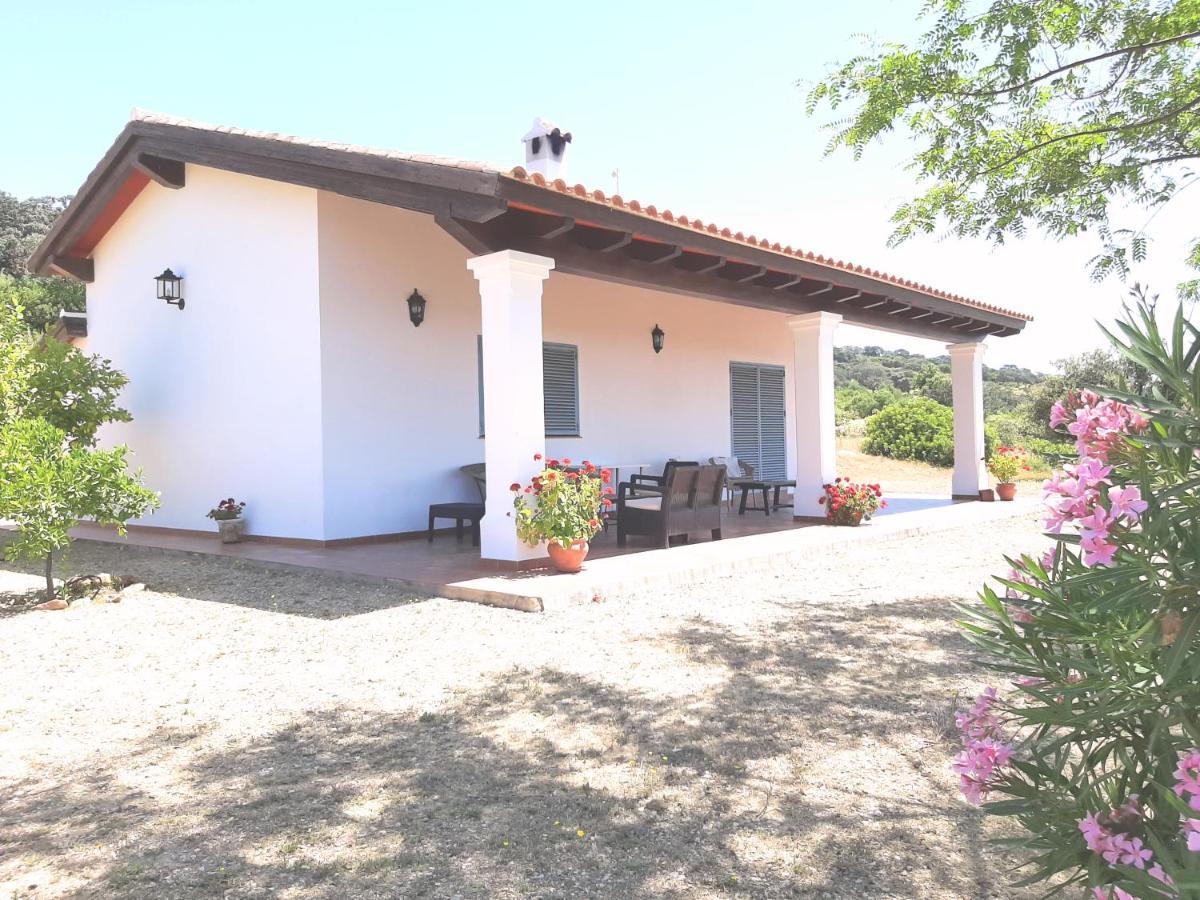 Casa Rural La Aulaga Эль-Кастильо-де-лас-Гуардас Экстерьер фото